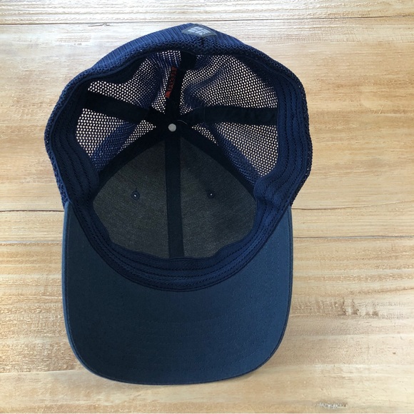 Columbia Sportswear Co. Mesh Hat - Picture 3 of 6